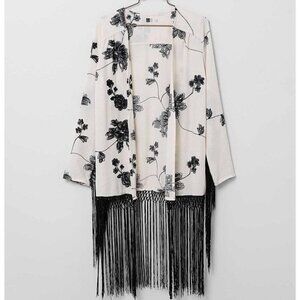 Tom & Eva Floral Stitch Embroidered Fringe Boho Kimono FREE SIZE